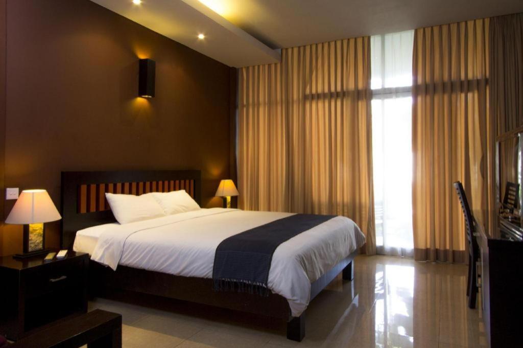 Eclipse Hotel Prawirotaman Yogyakarta Exterior photo