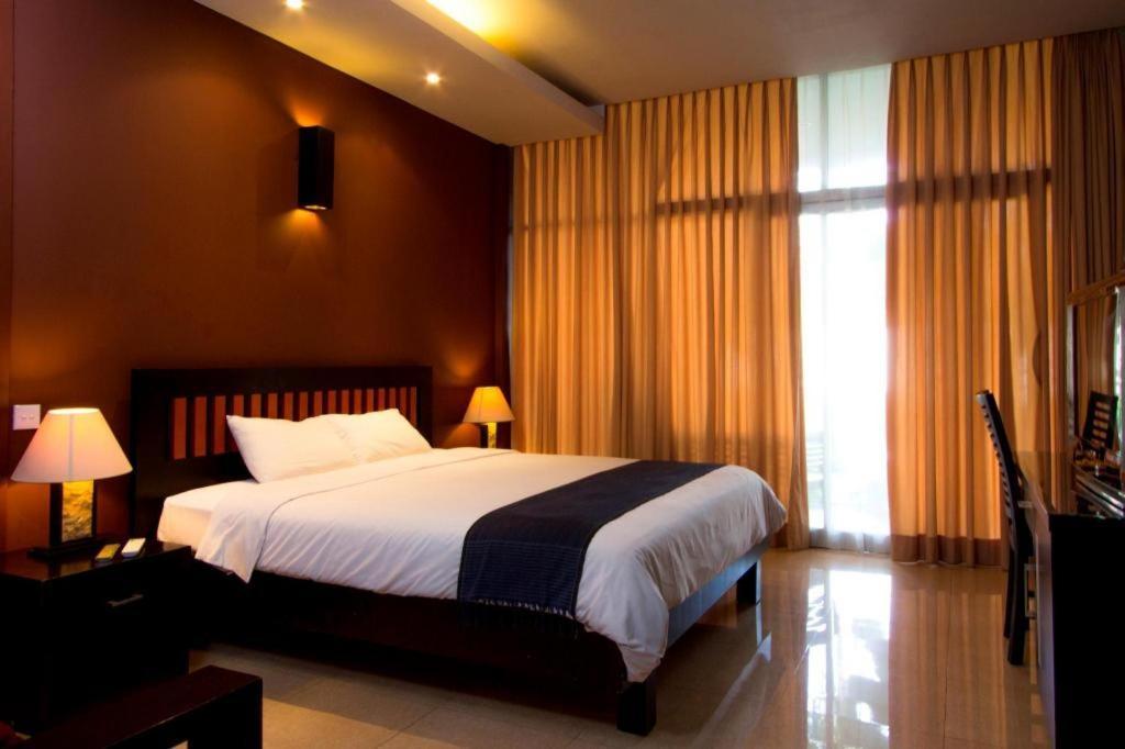 Eclipse Hotel Prawirotaman Yogyakarta Exterior photo
